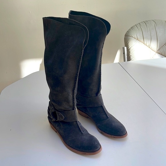 🆕 $545 BARNEY’S New York CO-OP Suede Gray Tall Boots Size 6.5 EU 36.5 - Picture 3 of 10